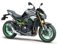 Prueba Kawasaki Z900 2025: evolución completa 41 Kawasaki Z900 SE 2025 estudio colores3