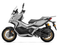 Keeway presenta sus novedades 2025 en el EICMA de Milán 21 Keeway XDV125EVO 20256