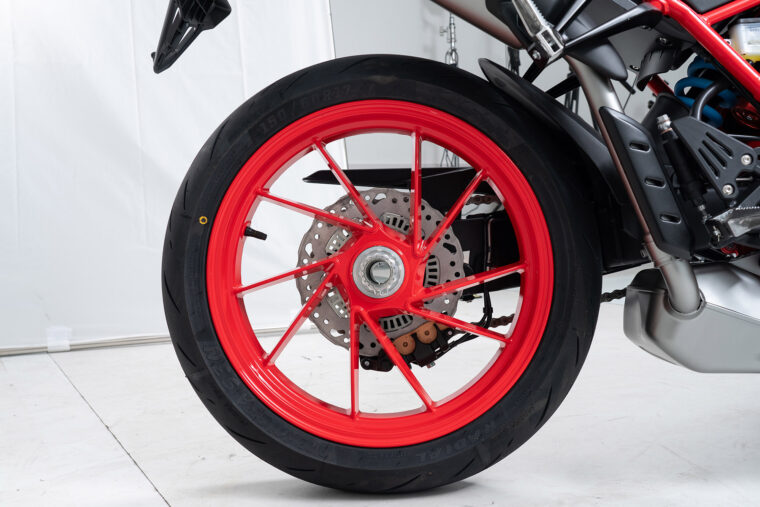 Kove-350RR-2025-detalles3