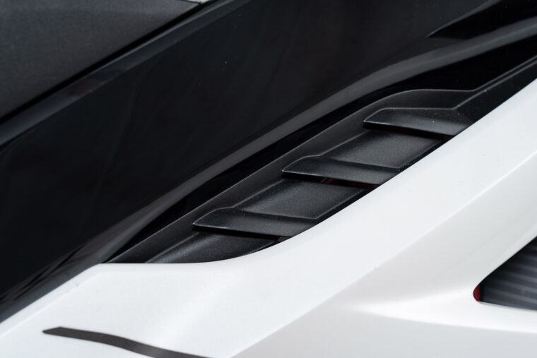 Kove-350RR-2025-detalles7