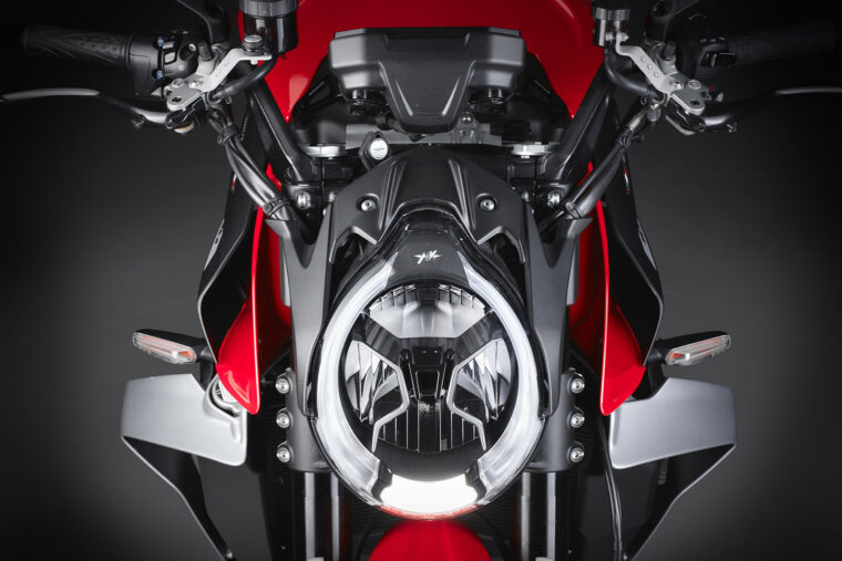 MV-Agusta-Brutale-1000-Ottantesimo-detalles25