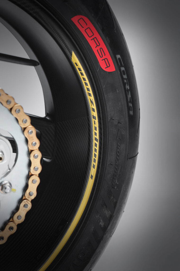 MV-Agusta-F3-Competizione-2025-detalles1