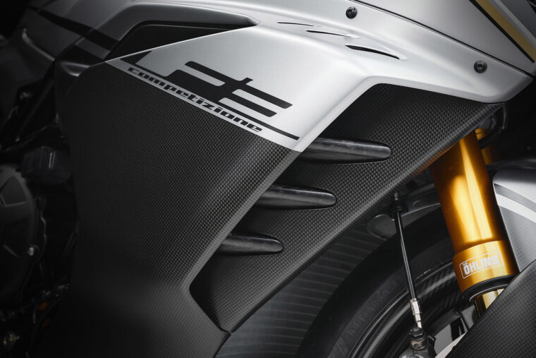 MV-Agusta-F3-Competizione-2025-detalles35