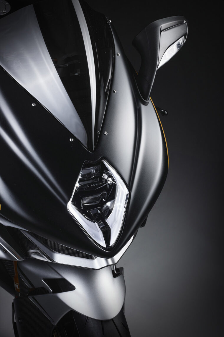 MV-Agusta-F3-Competizione-2025-detalles6