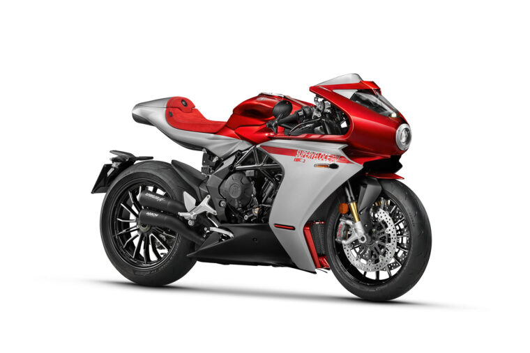 MV Agusta Superveloce S Ottantesimo KIT estudio3
