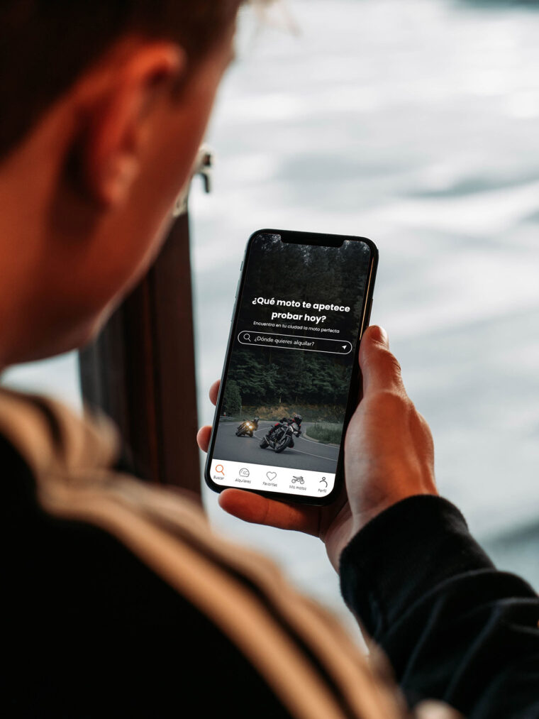 Momoven-alquiler-motos-4