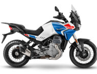 Moto Guzzi Stelvio Duecento Tributo 2025