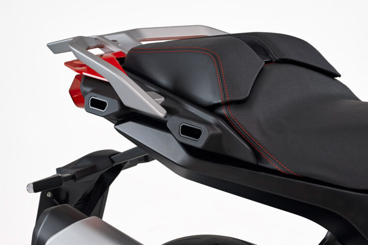 Moto-Morini-Corsaro-GT-2025-detalles1