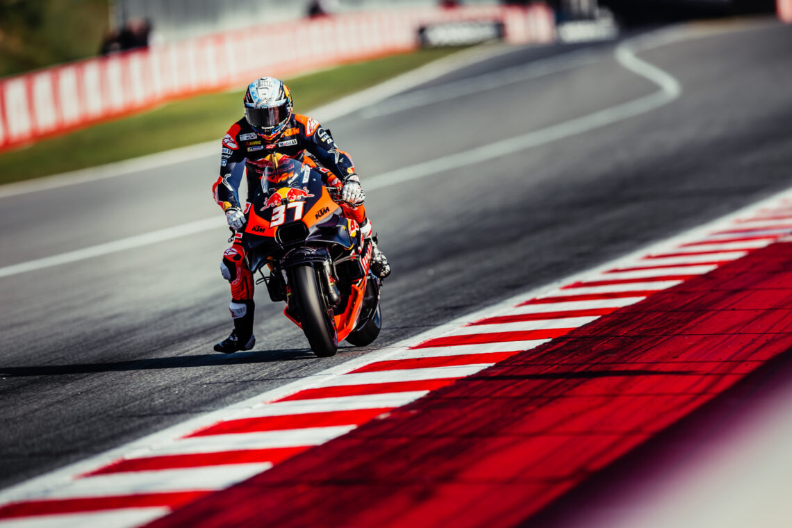 Pedro Acosta test barcelona motogp 2025 4