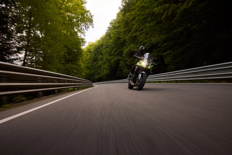 Triumph-Tiger-Sport-660-2025-accion2