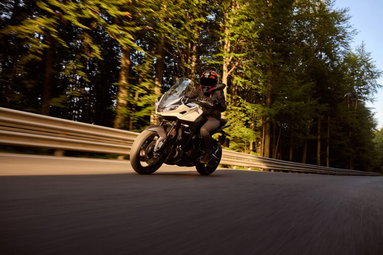 Triumph-Tiger-Sport-660-2025-accion32