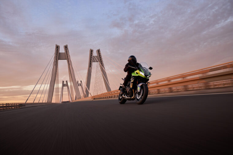 Triumph-Tiger-Sport-660-2025-accion35