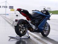 WMCSRS: WMC y Zero proponen una moto eléctrica con conducto aerodinámico inteligente 11 WMCSRS WMC Zero SRS concept 5