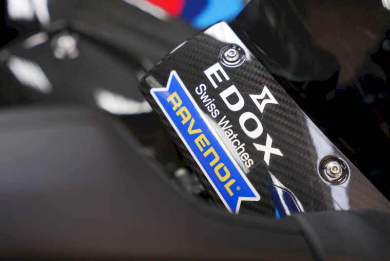 bmw_m-rr-wsbk-champion-edition-2024-04