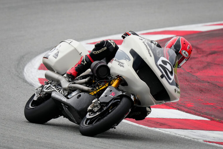 harley-davidson-test-motogp-barcelona (3)