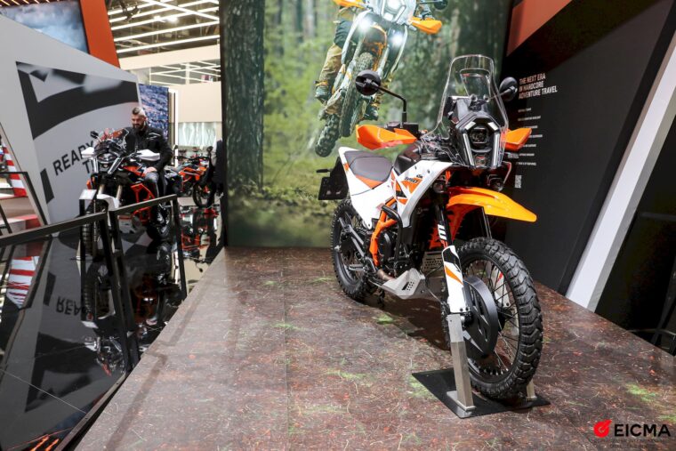 ktm-390-adventure-r-2025-1