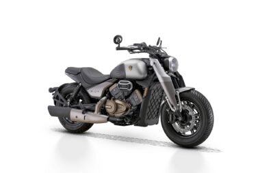 qjmotor srv 900 v 2025