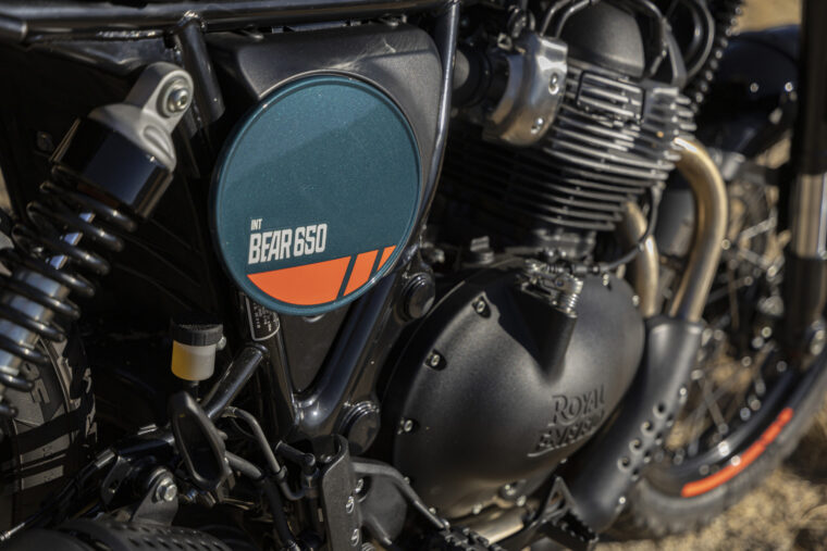 royal-enfield-bear-650-2025 (16)