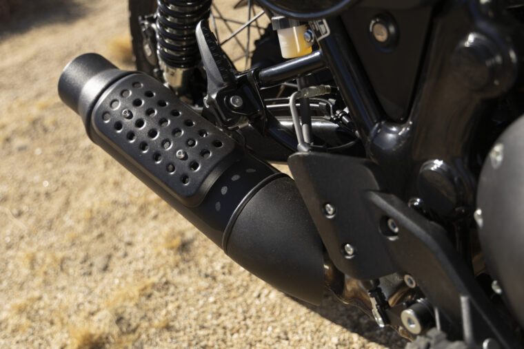 royal-enfield-bear-650-2025 (19)