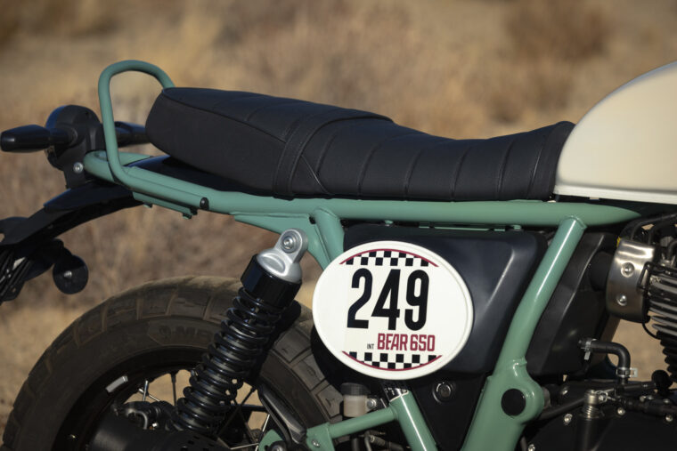 royal-enfield-bear-650-2025 (23)