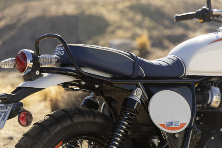 royal-enfield-bear-650-2025 (32)