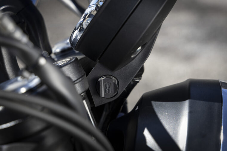 royal-enfield-bear-650-2025 (46)