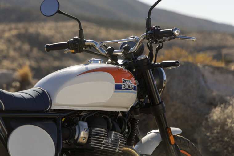 royal-enfield-bear-650-2025 (48)