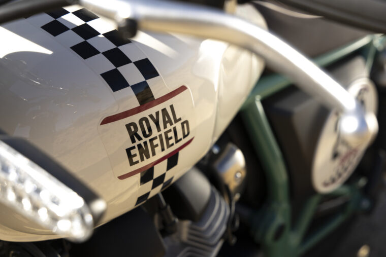 royal-enfield-bear-650-2025 (54)