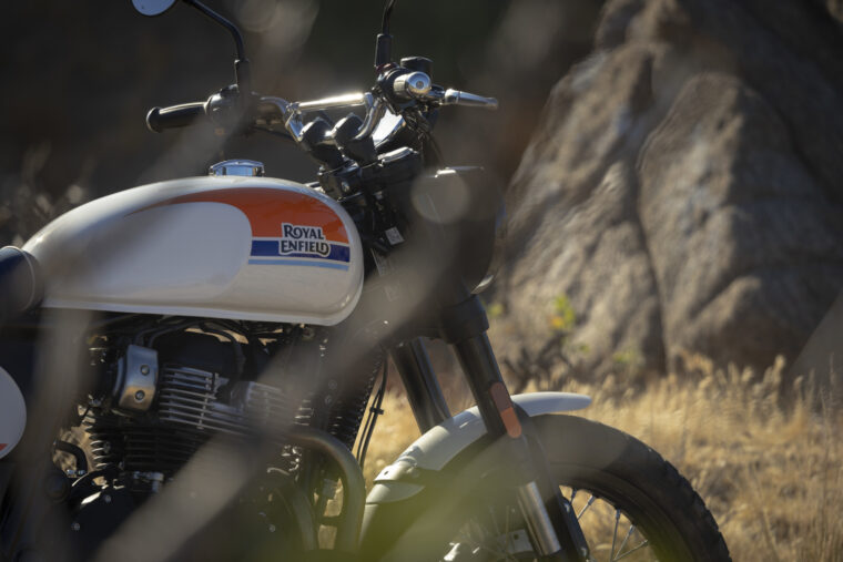 royal-enfield-bear-650-2025 (8)