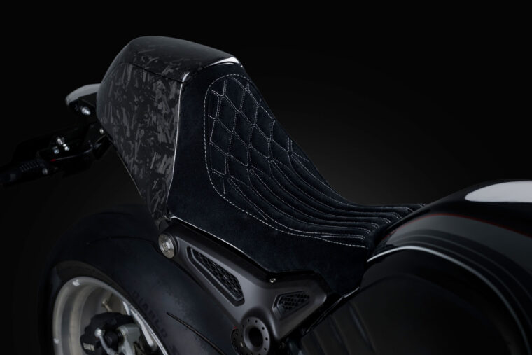 BMW R nineT Blaze Plume JSK Moto detalles2