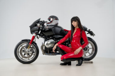 BMW R nineT Blaze Plume JSK Moto modelo1