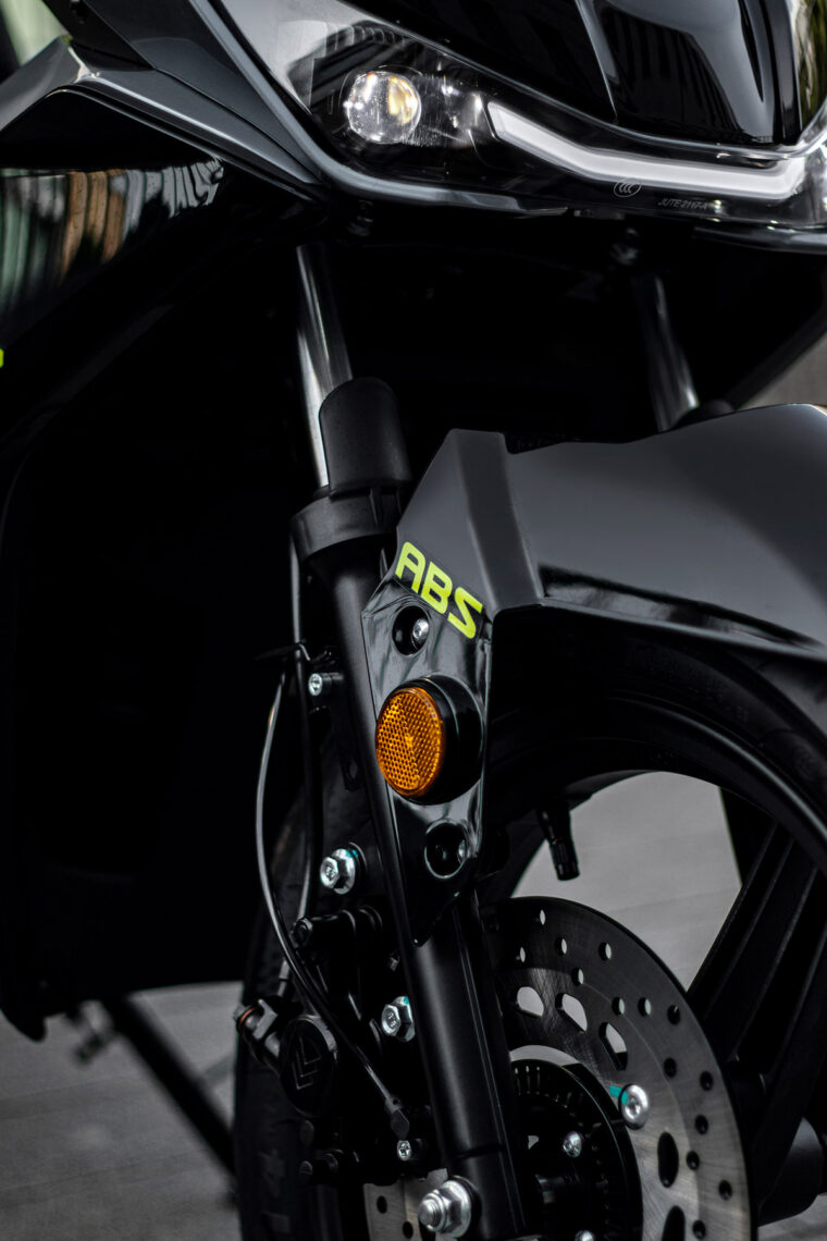 Felo-FW-07-2025-detalles7