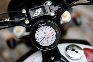 Indian scout 2025 detalles 12