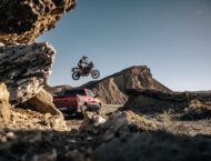 KTM 1390 Super Adventure R 2025 accion12