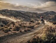 KTM 1390 Super Adventure R 2025 accion20