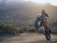 KTM 1390 Super Adventure R 2025 accion40