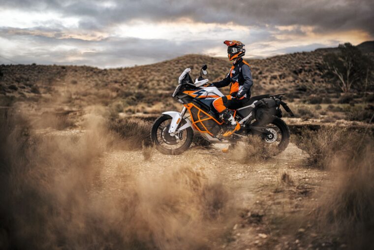 KTM 1390 Super Adventure R 2025 estaticas12
