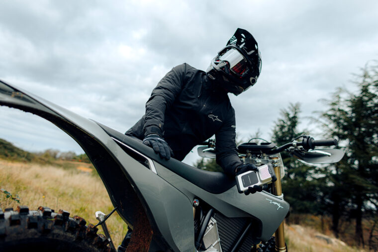 Stark-Varg-EX-2025-detalles8