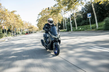 Yamaha NMAX 125 2025 prueba opinion 25
