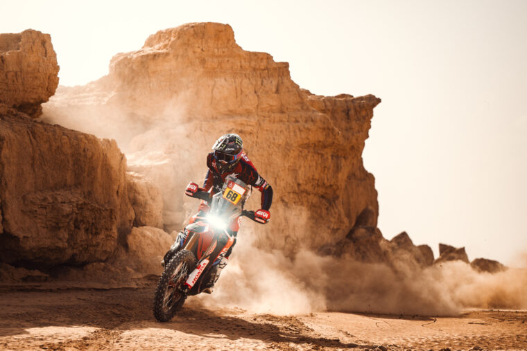 presentacion-hrc-honda-rally-dakar-2025 (8)