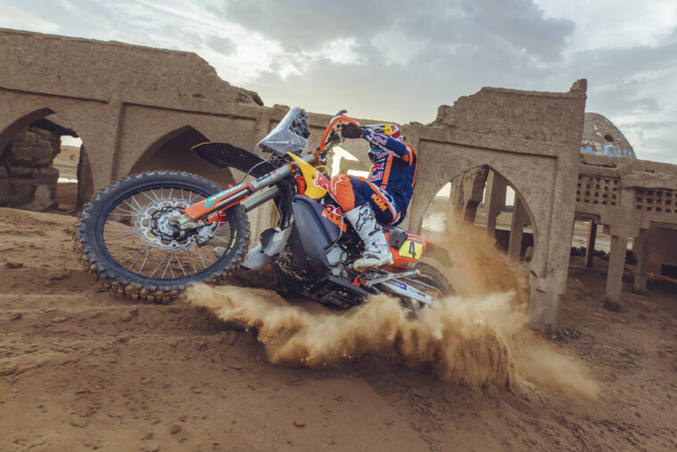 red-bull-ktm-rally-dakar-2025-daniel-sanders (1)