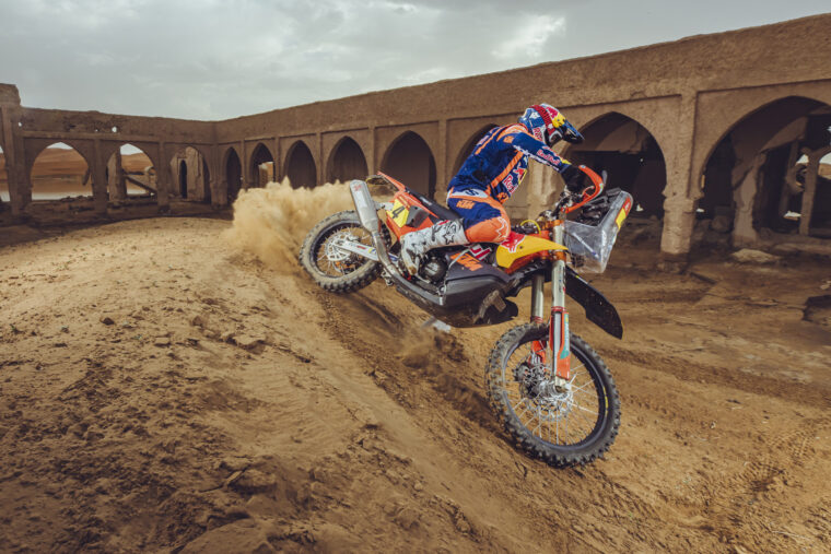 red-bull-ktm-rally-dakar-2025-daniel-sanders (2)