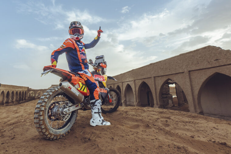 red-bull-ktm-rally-dakar-2025-luciano-benavides (1)
