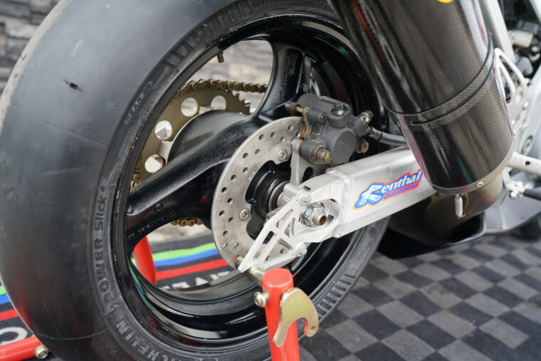 subasta-honda-cbr600f-castrol-supersport-pere-riba (14)