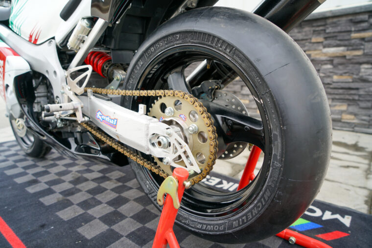 subasta-honda-cbr600f-castrol-supersport-pere-riba (24)