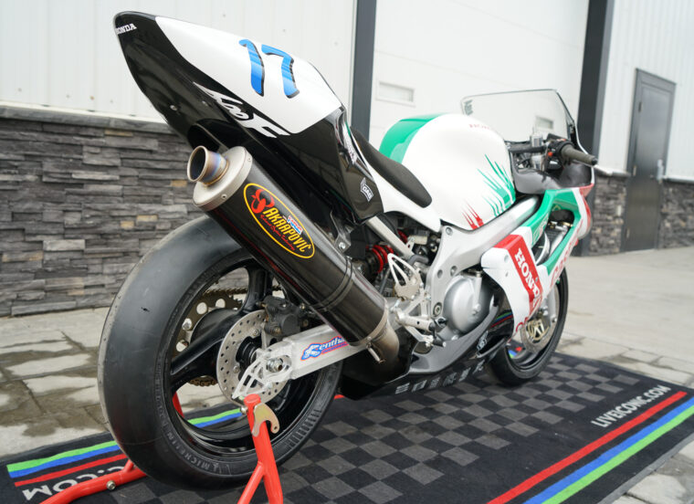subasta-honda-cbr600f-castrol-supersport-pere-riba (7)