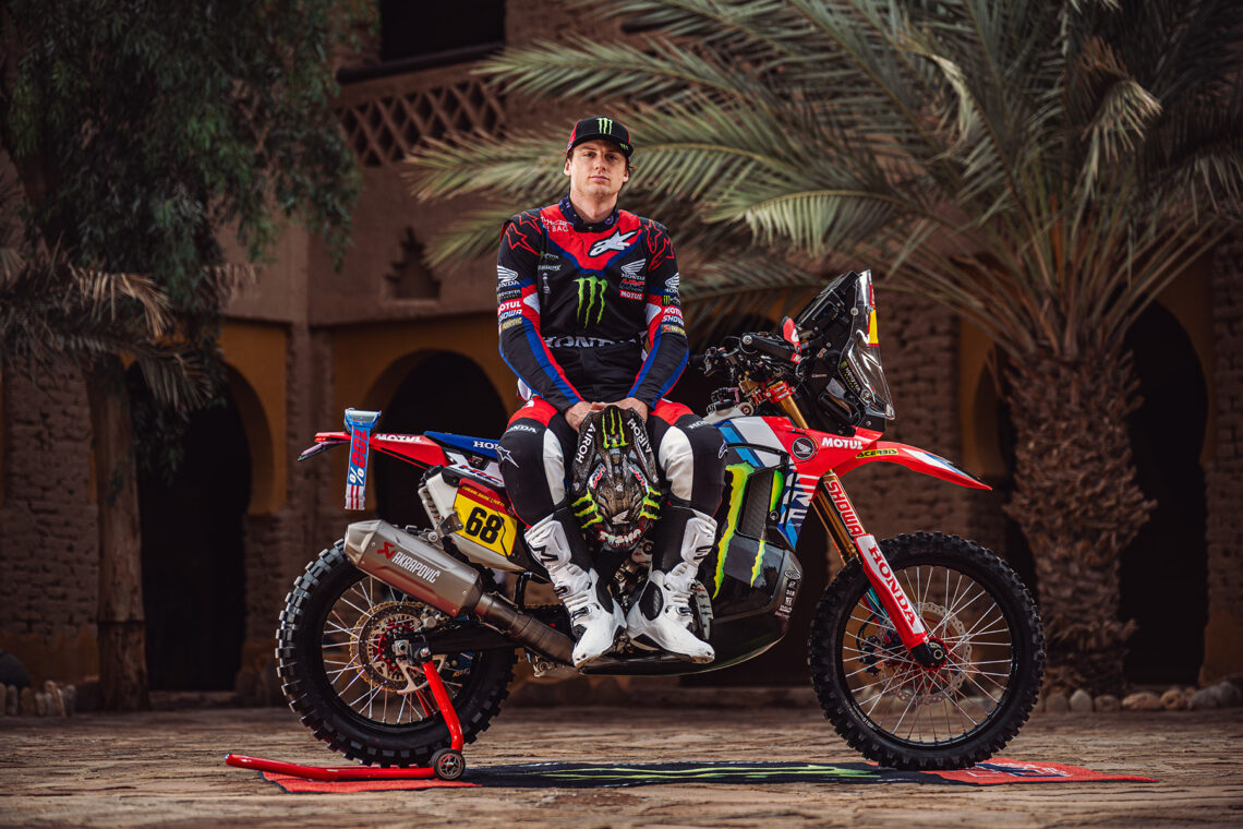 Dakar 2025: todos los pilotos españoles que competirán en motos 4 tosha schareina dakar 2025 1
