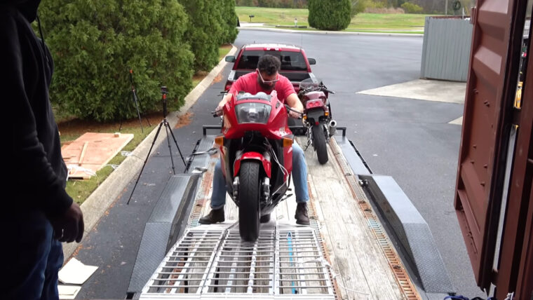 video-compro-contenedor-motos-japonesas