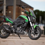 Bajaj lanza descuentos para sus modelos más punteros 13 Bajaj 400