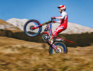 Beta EVO Factory 2T 2025 accion11